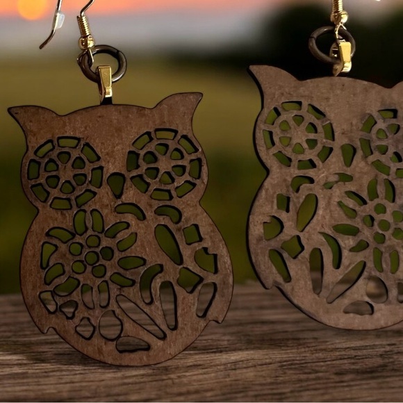 Owl earrings. Super light. Bohemian. Hippie style. 70’s style Vintage feel - Picture 6 of 11